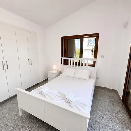 Dream Oceana - *