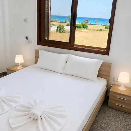 Vilă Dream Oceana - *
